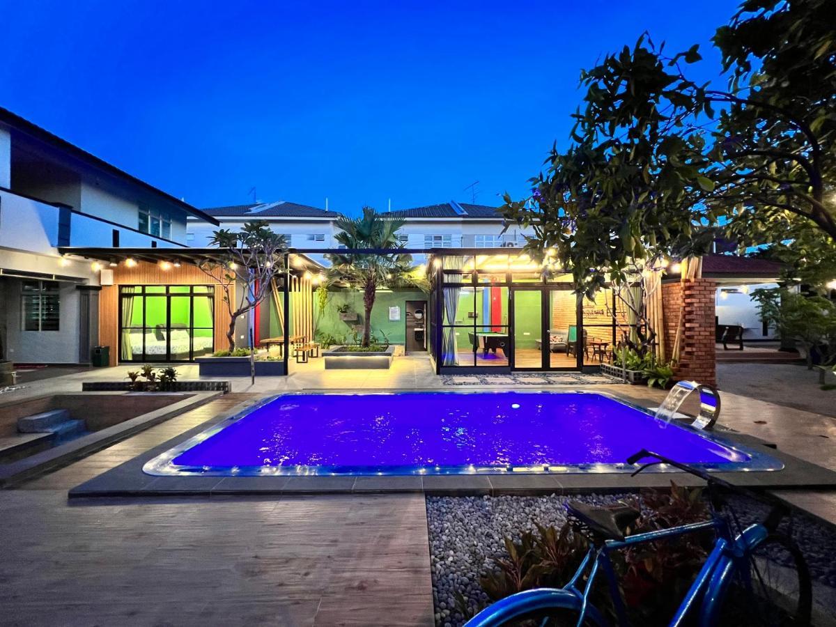 The Uniique Haus - Johor 1St Staycation Water Dining Experience Johor Bahru Eksteriør billede