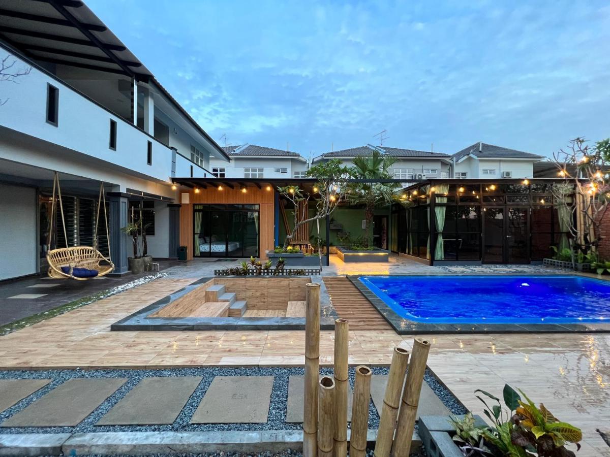 The Uniique Haus - Johor 1St Staycation Water Dining Experience Johor Bahru Eksteriør billede